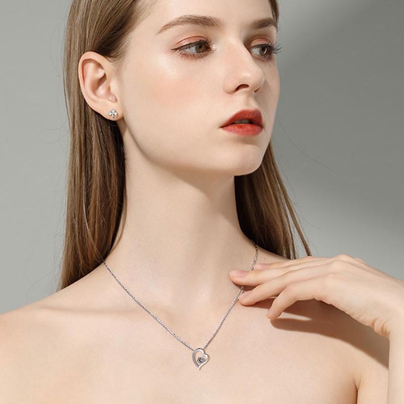 Exquisite Heart Pendant Necklace