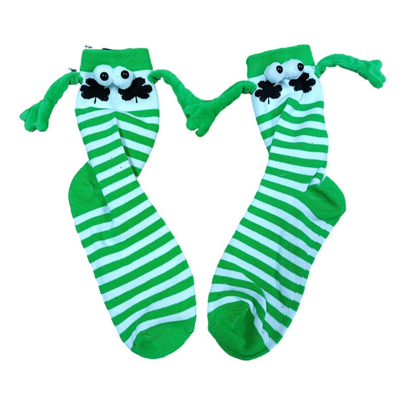 Couple love magnet holding hands socks