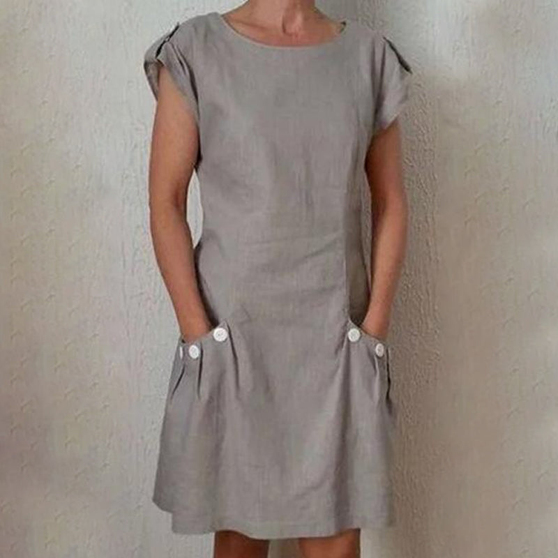 solid double pocket dress