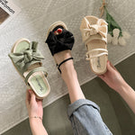 Versatile Summery Sandals With A Bow