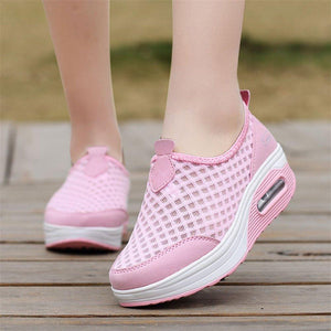 Women's Mesh Stitching Air Cushion Shaking Sneakers